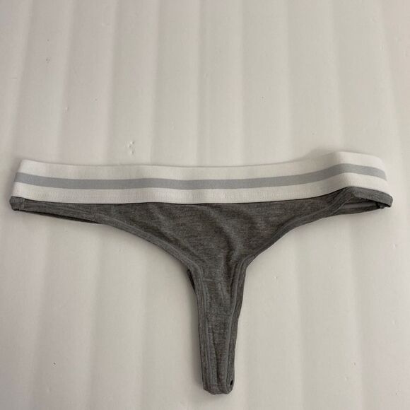 American Apparel heather gray thong in medium.  2 pack NEW $35 - Picture 1 of 4